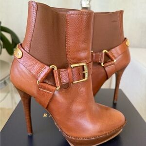 Ralph Laurent Collection Leather Ankle Boots Size: 6